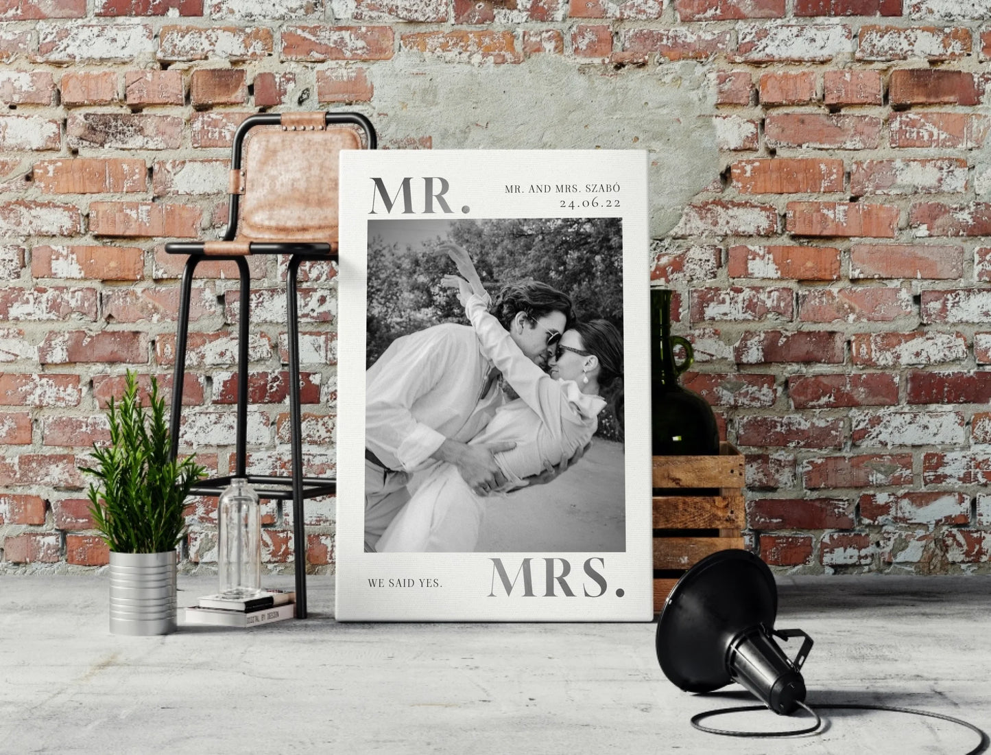 canvas_painting_mockup_02 copy